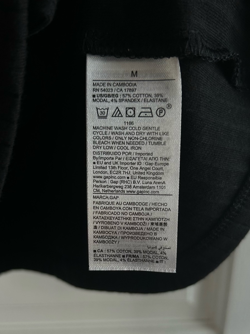 GAP Black Ribbed Button-Front Cardigan - Picture 6 of 6